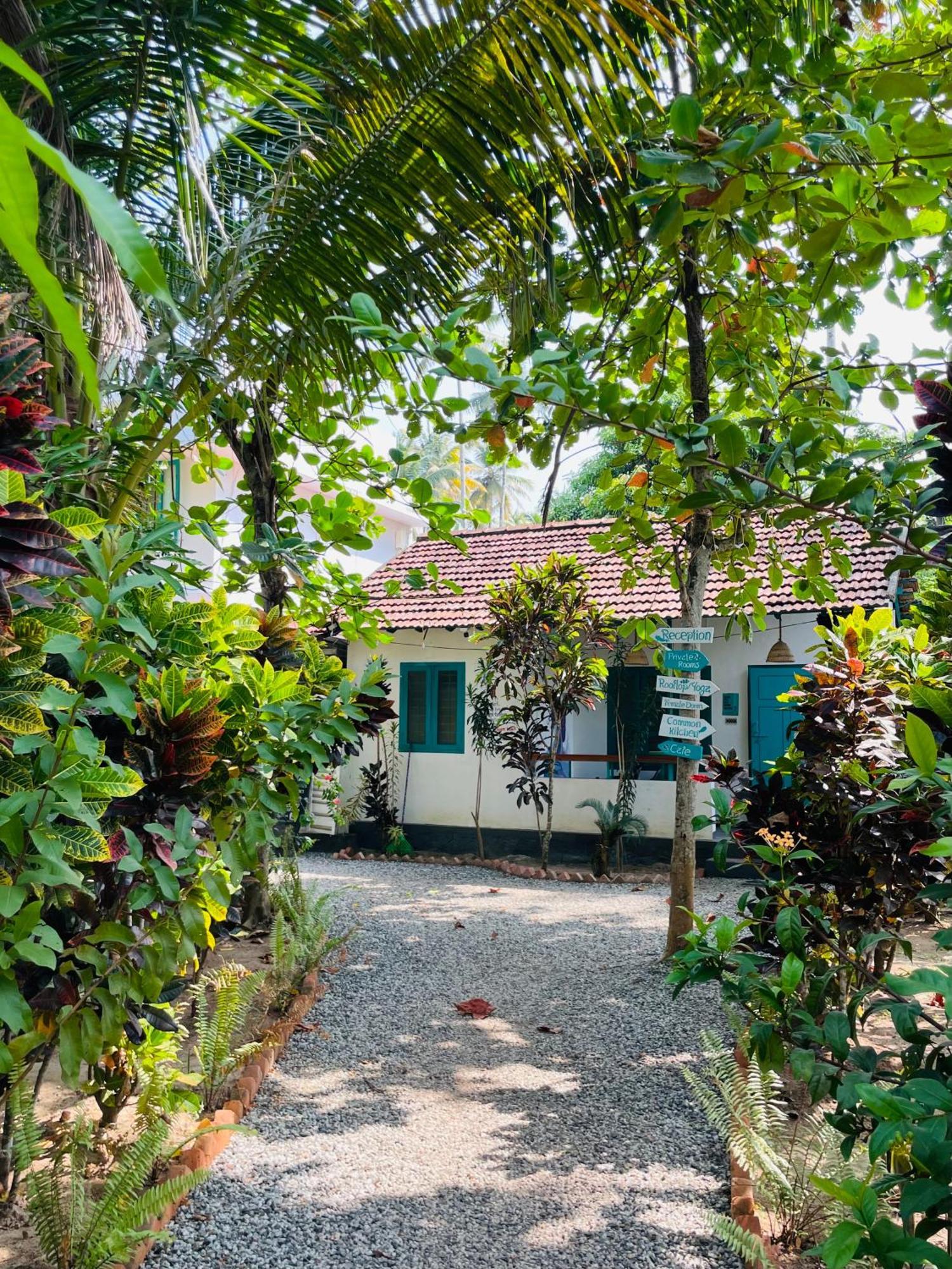 Hostel Cliff & Coral Varkala Zewnętrze zdjęcie